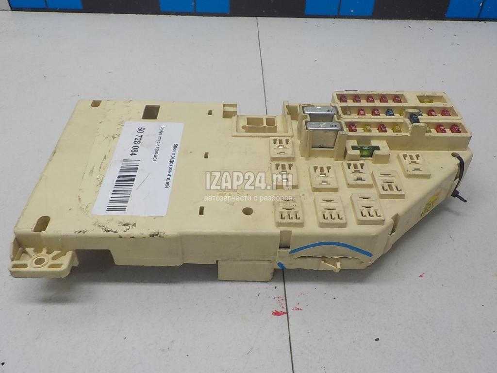 Fuses and relays chrysler 300 / 300c (lx; 2004-2007)