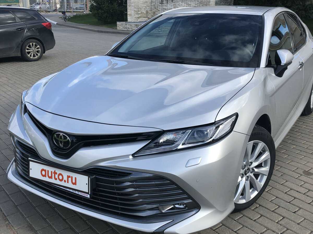 Какой лучше цвет для камри